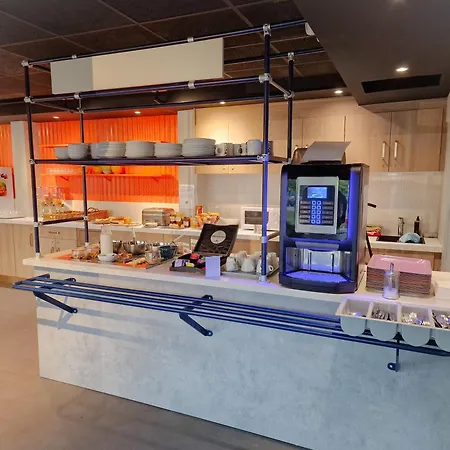 Ibis Budget Lille En Baroeul Марк-ан-Барёль