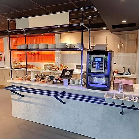 Hotel Ibis Budget Lille En Baroeul Marcq-en-Baroeul